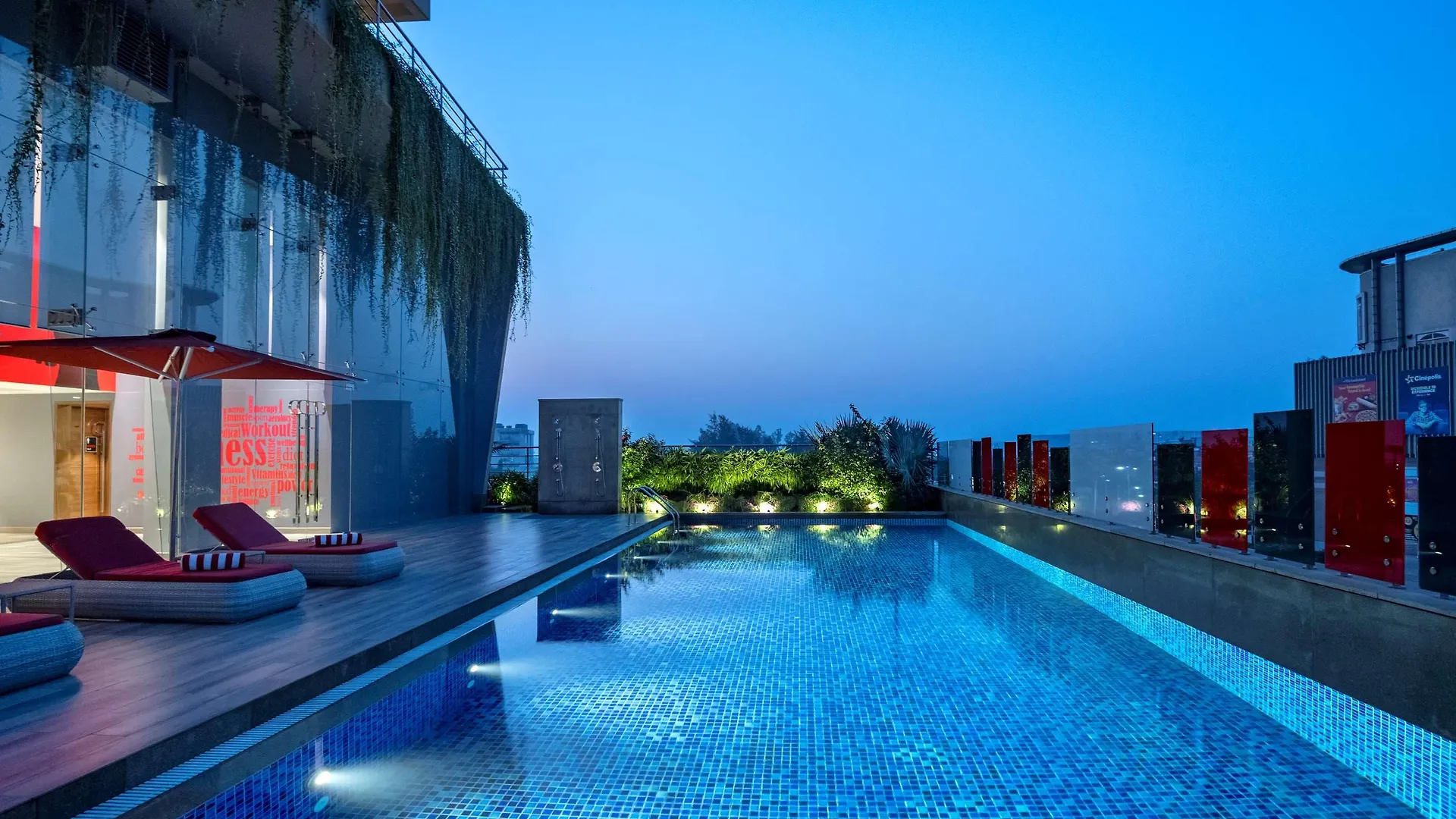 Hotel Radisson Red Chandigarh Mohali